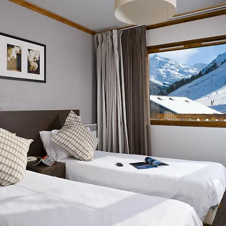 Madame & Le Mottaret Hotel 3*