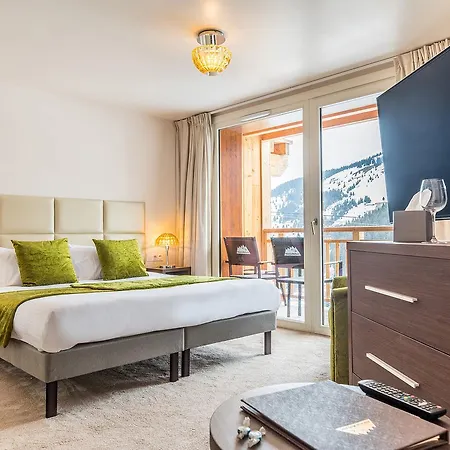 Madame & Le Mottaret Hotel 3*