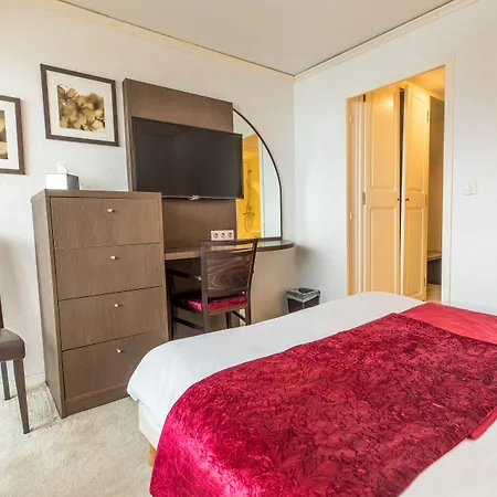 Madame & Le Mottaret 3* Meribel