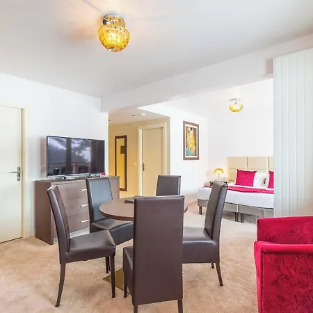 Hotel Madame & Le Mottaret