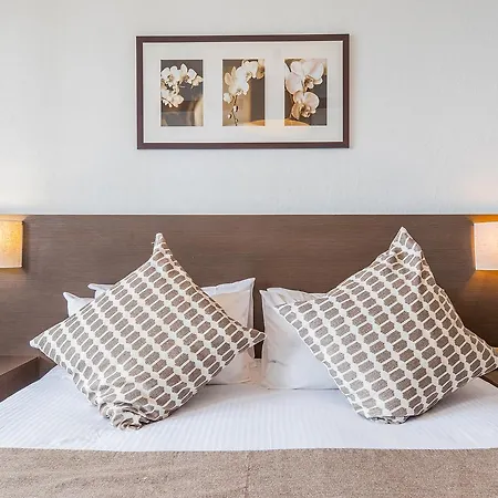Hotel Madame & Le Mottaret 3*